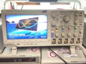 Digital Oscilloscope-1
